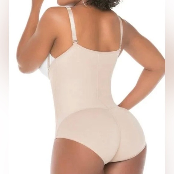 Ann Michell Colombia Body shaper Color: Beige Size:M - Picture 3 of 11